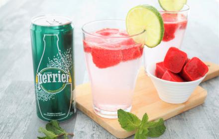 Perrier et glaçons fraise menthe citron vert