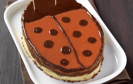 Gâteau coccinelle au chocolat au lait