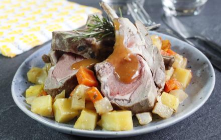 Carré d'agneau et petits légumes