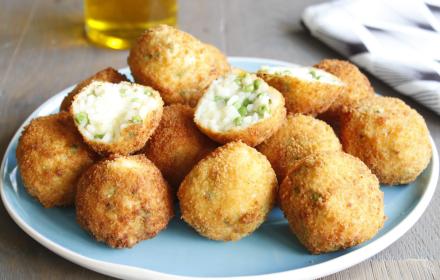 Boulettes de risotto panées façon arancini
