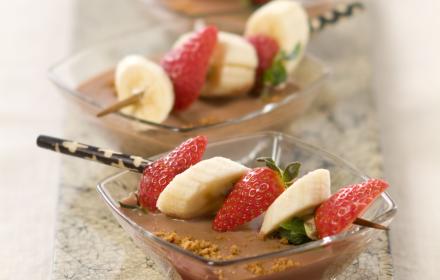Creme anglaise chocolat speculoos et brochettes de fruits (pas avant juin 2007)