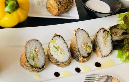 CRISPY PANEE ROLL