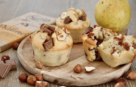 Muffins aux pépites de chocolat praliné, aux noisettes et aux poires