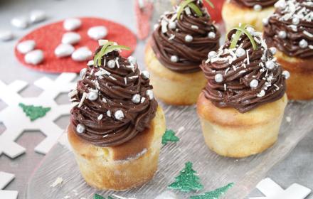 Cup cake de Noël à l'ananas et ganache chocolat citron vert
