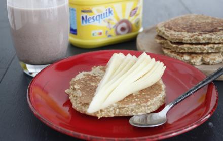 Pancake à l'avoine poire et Nesquik