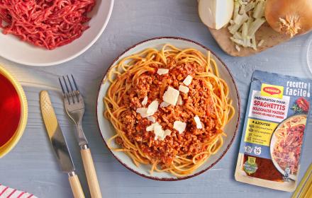 Maggi Recette Facile! Spaghettis bolognaise maison