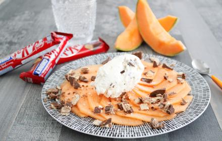 Glace Kitkat et carpaccio de melon