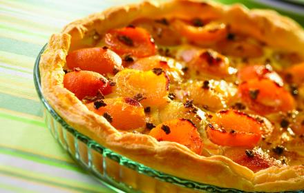 Tarte aux abricots et aux cereales caramelisees
