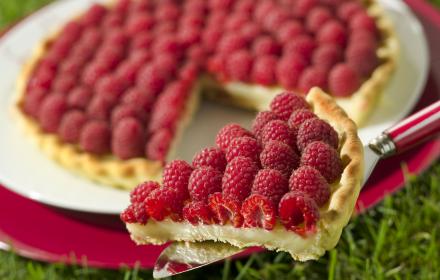 Tarte au chocolat blanc et framboises (pas avt aout 2004)