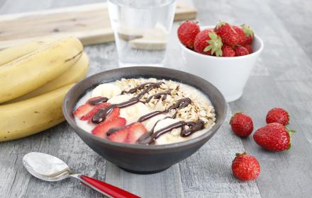 Smoothie bowl poires Nesquik et céréales