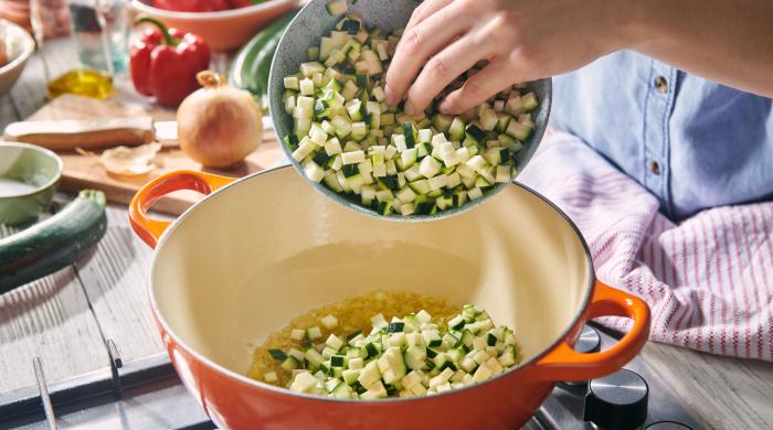 ajouter les courgettes